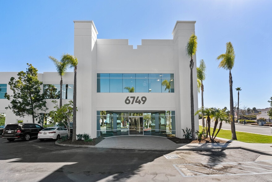 6749 Top Gun St, San Diego, CA for lease - Building Photo - Image 1 of 9