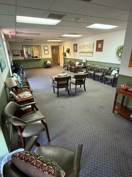 609 Brunson Dr, Tupelo, MS for lease - Building Photo - Image 3 of 17