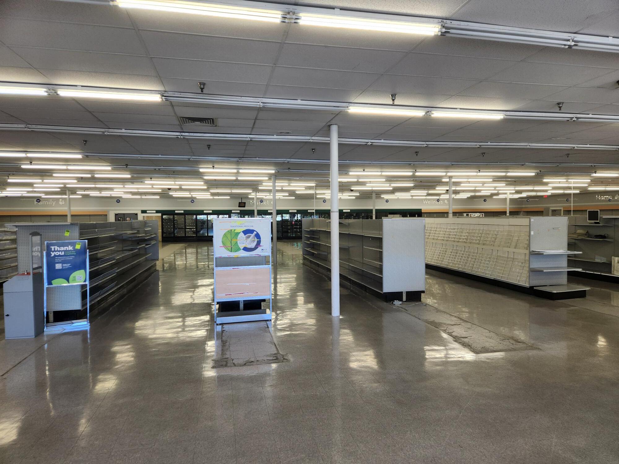 582-658 W Ventura St, Fillmore, CA à louer Photo intérieure- Image 1 de 4