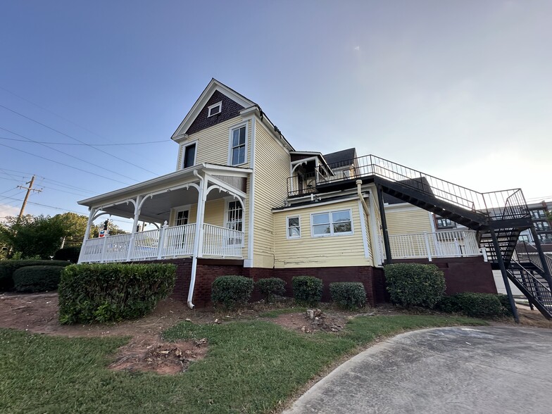 2774 E College Ave, Decatur, GA à vendre - Photo du bâtiment - Image 2 de 6