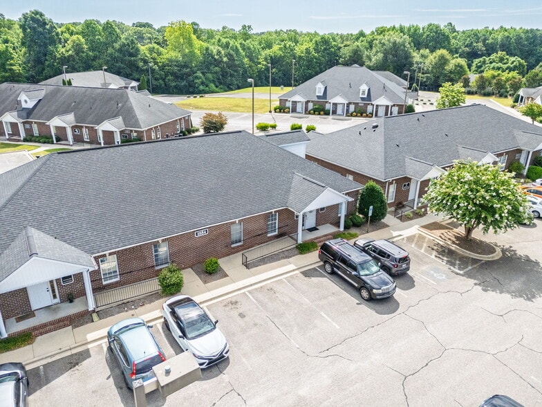 1554 Union Rd, Gastonia, NC for lease - Building Photo - Image 3 of 32