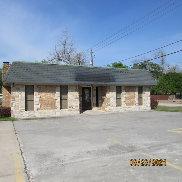 14310 Highway 6, Santa Fe, TX for sale - Primary Photo - Image 1 of 4