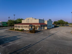 5257 Frederica St, Owensboro, KY for lease Building Photo- Image 1 of 1