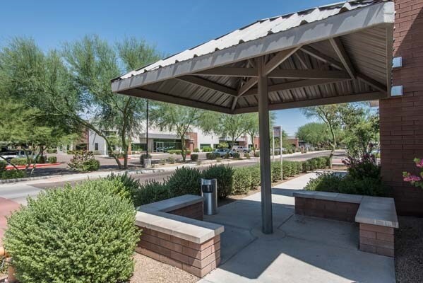 5500 W Chandler Blvd, Chandler, AZ à vendre - Photo du bâtiment - Image 3 de 29