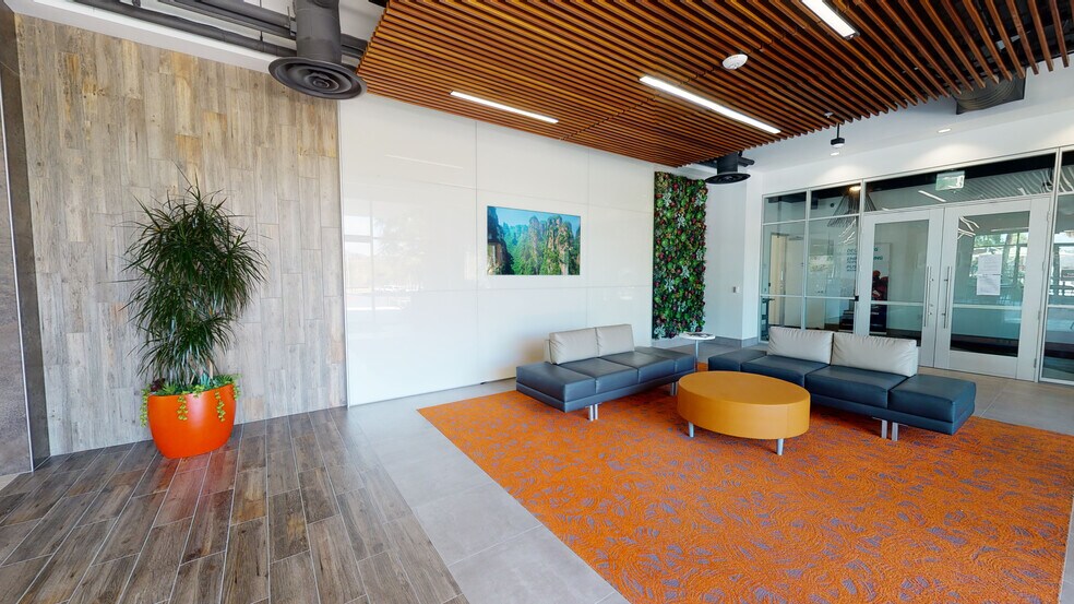 10641 Scripps Summit Ct, San Diego, CA à louer - Photo intérieure - Image 2 de 16