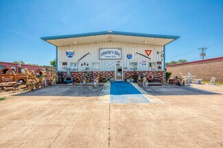 Plus de détails pour 210 N Houston, Wharton, TX - Commerce de détail à vendre