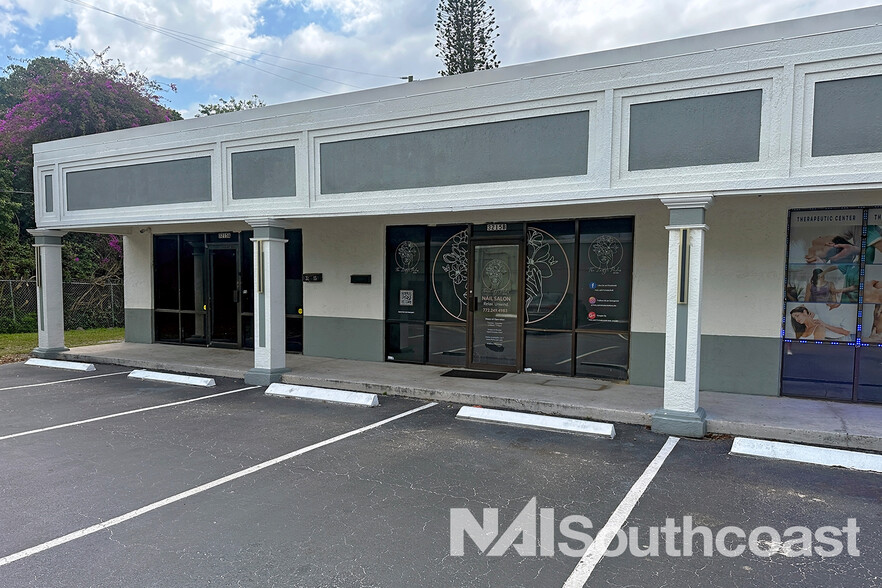 3205-3211 S Us Highway 1, Fort Pierce, FL for lease - Building Photo - Image 1 of 13