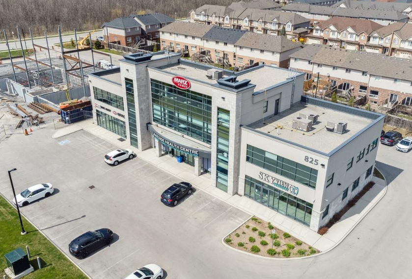 821 N Service Rd, Hamilton, ON for lease - Building Photo - Image 1 of 11