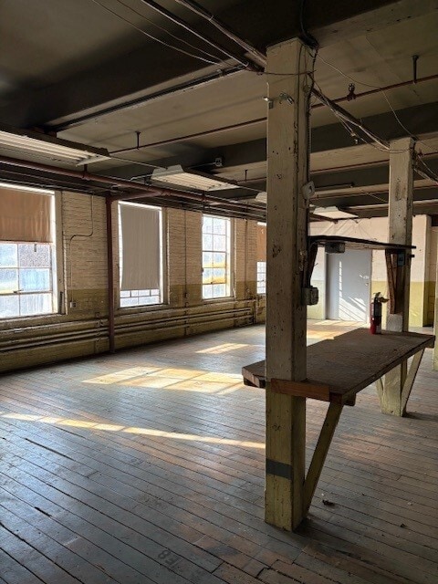 25 Wells St, Bridgeport, CT à louer Photo intérieure- Image 1 de 4