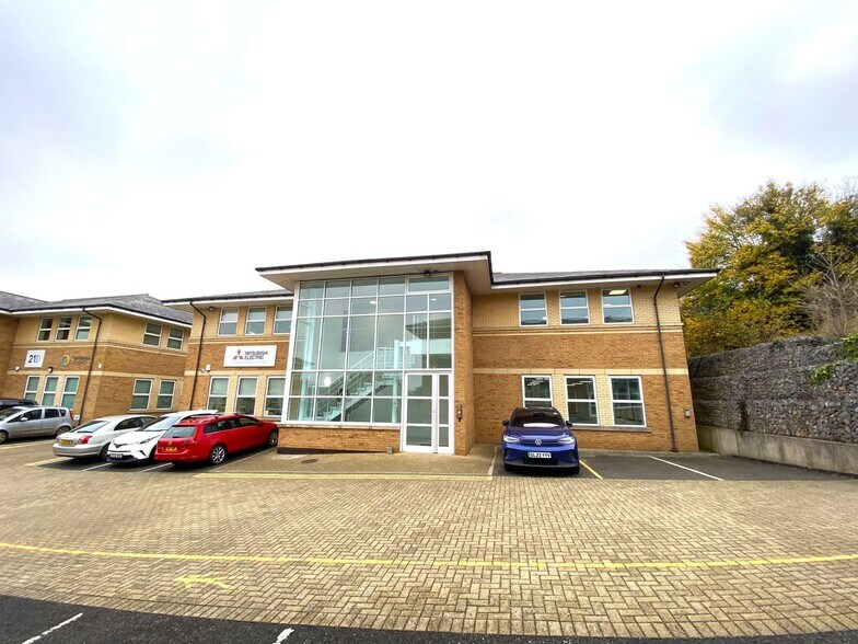Old Gloucester Rd, Bristol for sale - Building Photo - Image 2 of 3