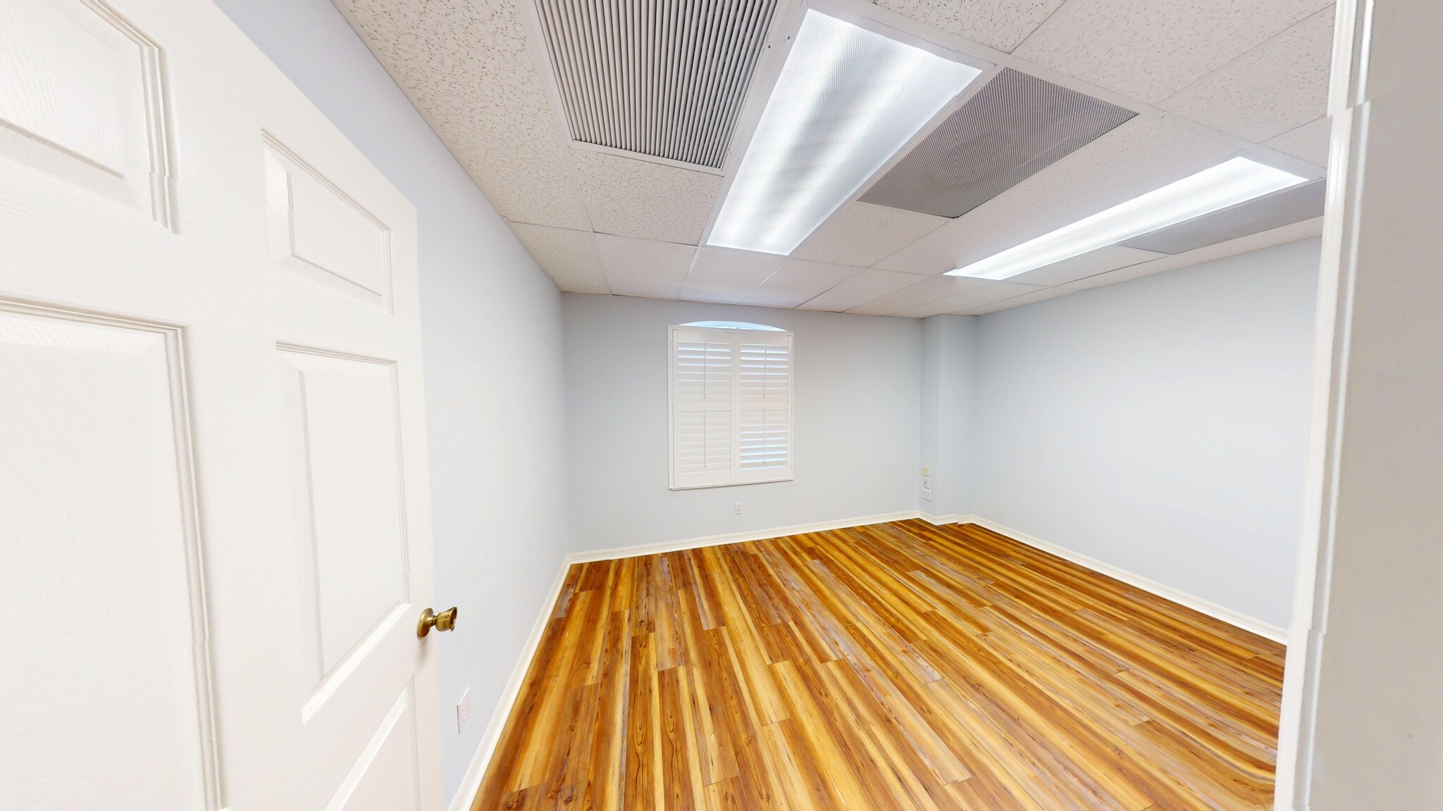 145 NW Central Park Plz, Port Saint Lucie, FL for lease Interior Photo- Image 1 of 6