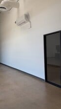 4746 Memphis St, Dallas, TX à louer - Vidéo sur l’inscription commerciale