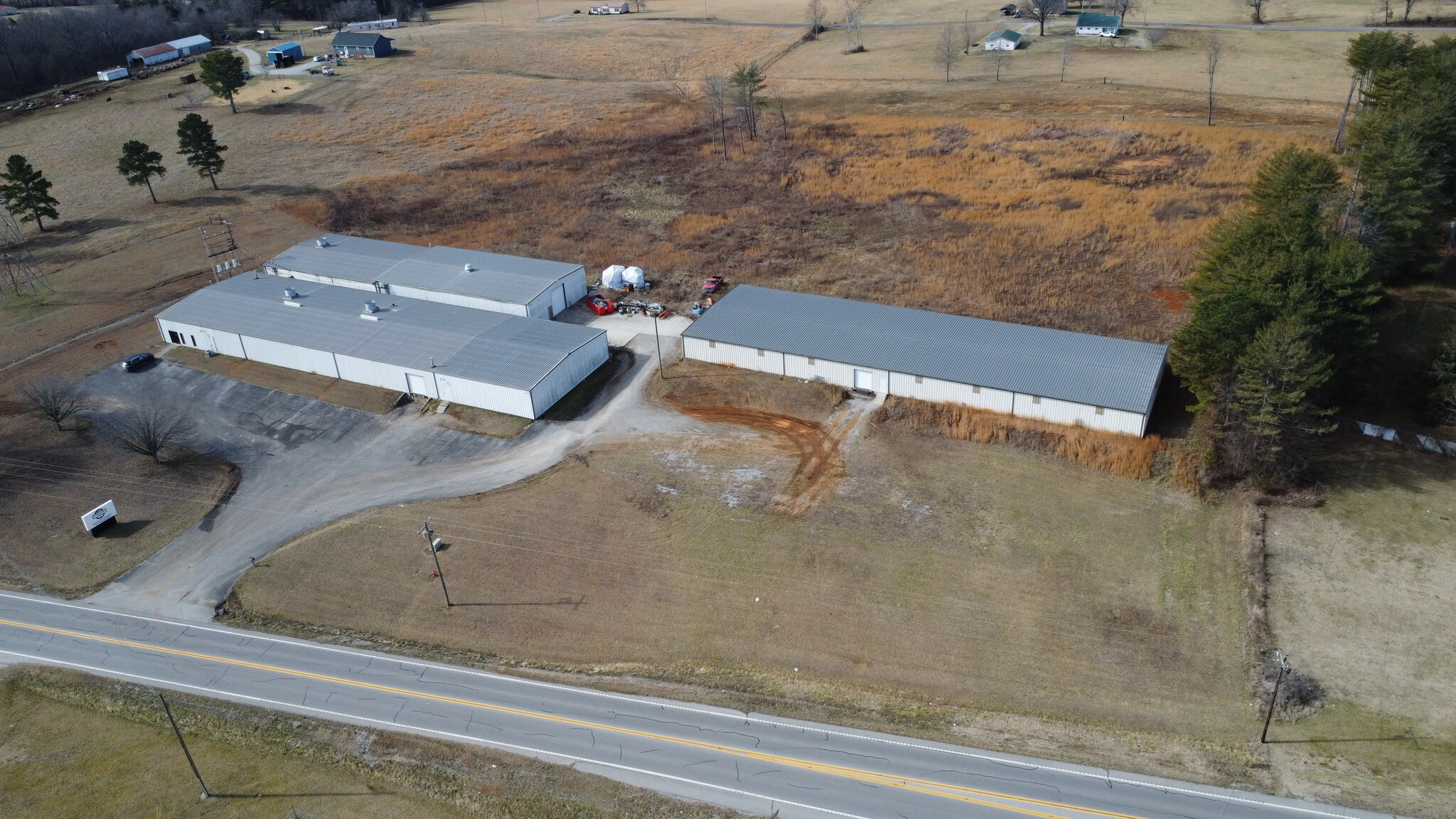 10261 Smithville Hwy, McMinnville, TN for sale Building Photo- Image 1 of 10