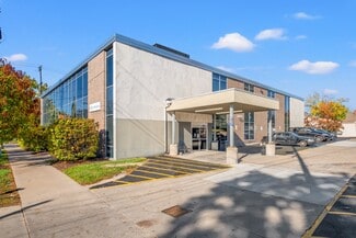 Plus de détails pour 801 Cherry St SE, Grand Rapids, MI - Bureau à vendre