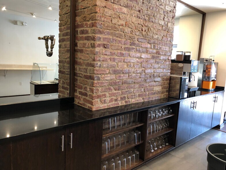 200 Nassau St, Princeton, NJ à louer - Photo du bâtiment - Image 3 de 13