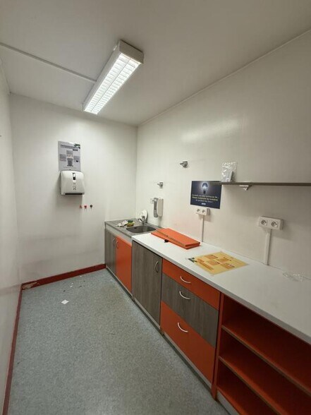 132 Avenue Franklin Roosevelt, Bron à vendre - Photo intérieure - Image 3 de 7
