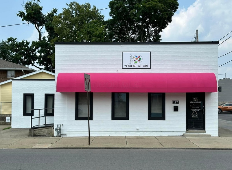 117 E 6th Ave, Lancaster, OH à vendre - Photo du bâtiment - Image 2 de 24