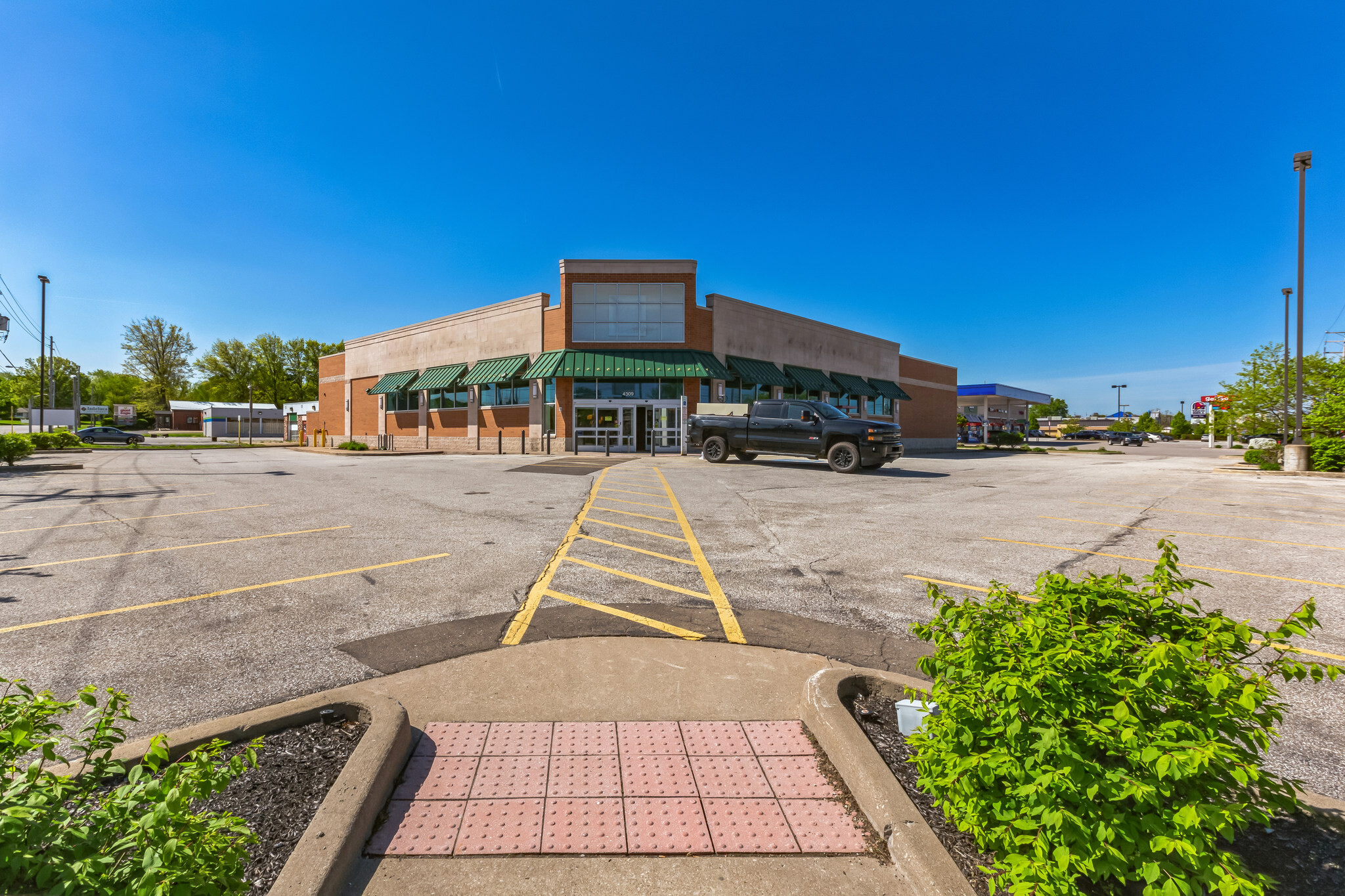 4309 Buffalo Rd, Erie, PA for lease Building Photo- Image 1 of 21