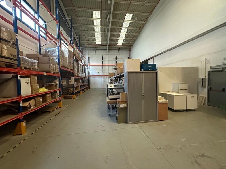Industrial in Móstoles, Madrid for lease - Building Photo - Image 3 of 14