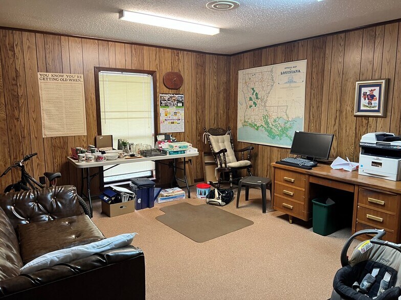 409 3rd St, Kentwood, LA à vendre - Photo intérieure - Image 2 de 14