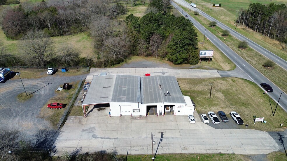 3010 Lancaster Hwy, Richburg, SC à louer - Photo du bâtiment - Image 2 de 9