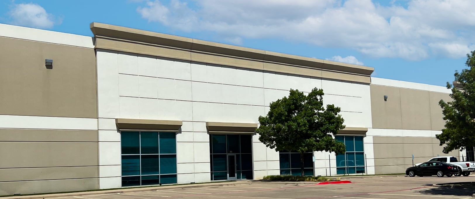 5325 FAA Blvd, Irving, TX for lease Primary Photo- Image 1 of 6