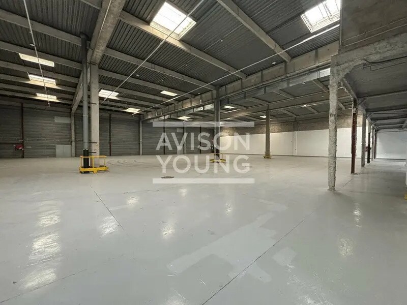 Flex in Gennevilliers for lease Interior Photo- Image 1 of 9
