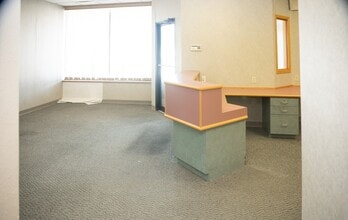 720-756 Broadway St, Berlin, WI for lease Interior Photo- Image 1 of 10