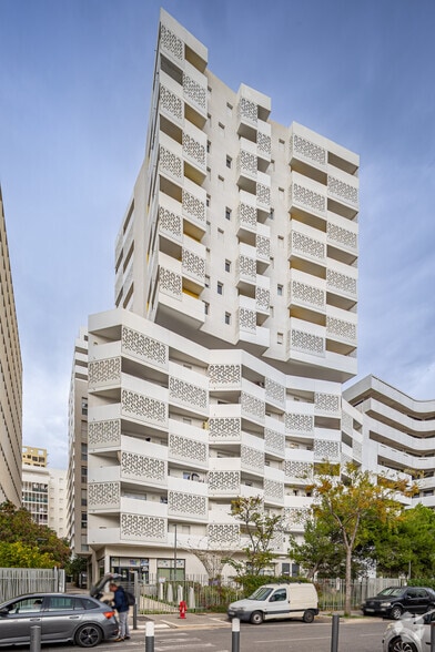 7 Rue Andre Allar, Marseille for lease - Primary Photo - Image 1 of 17