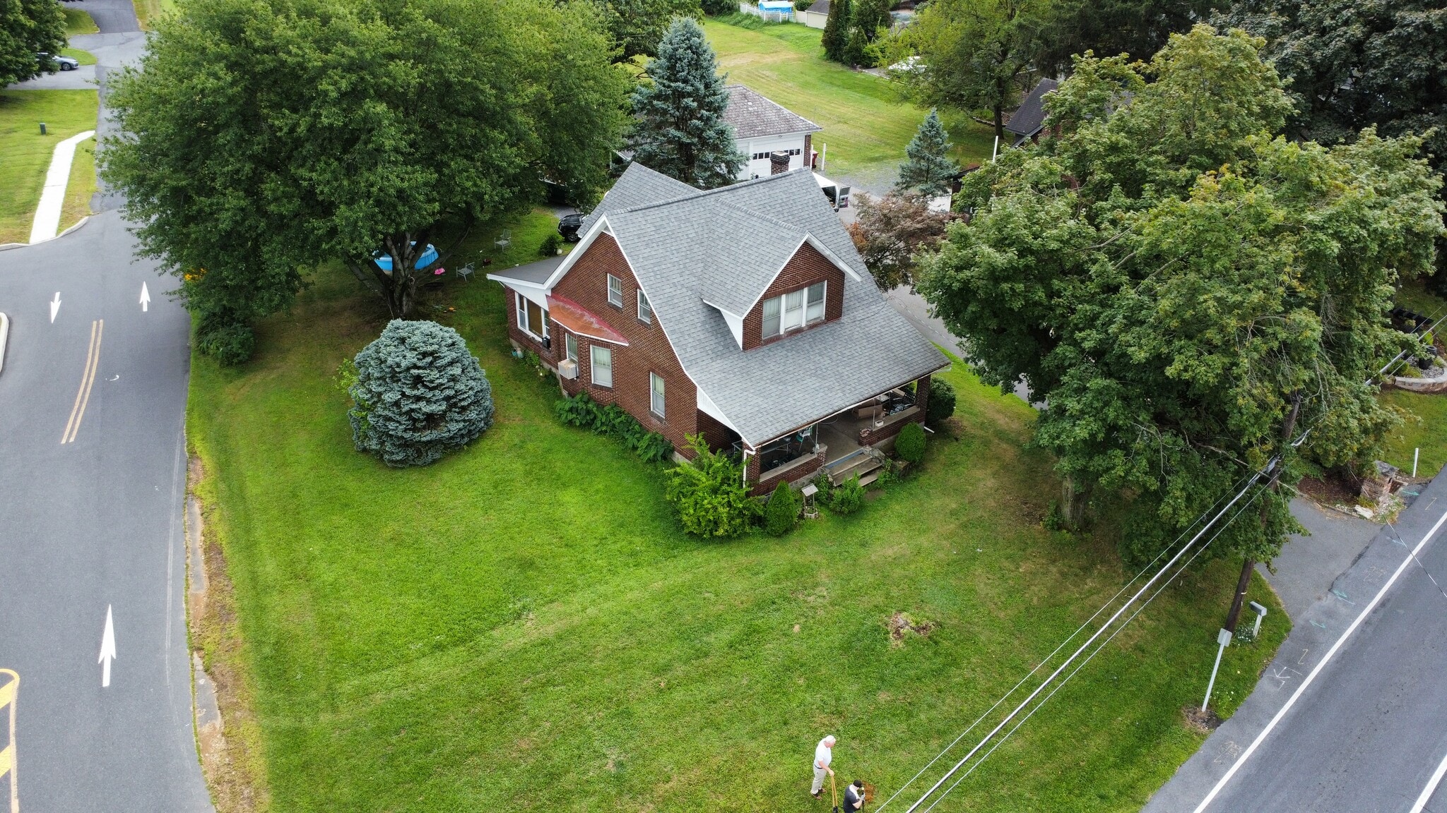 1515 Sullivan Trl, Easton, PA for sale Primary Photo- Image 1 of 9