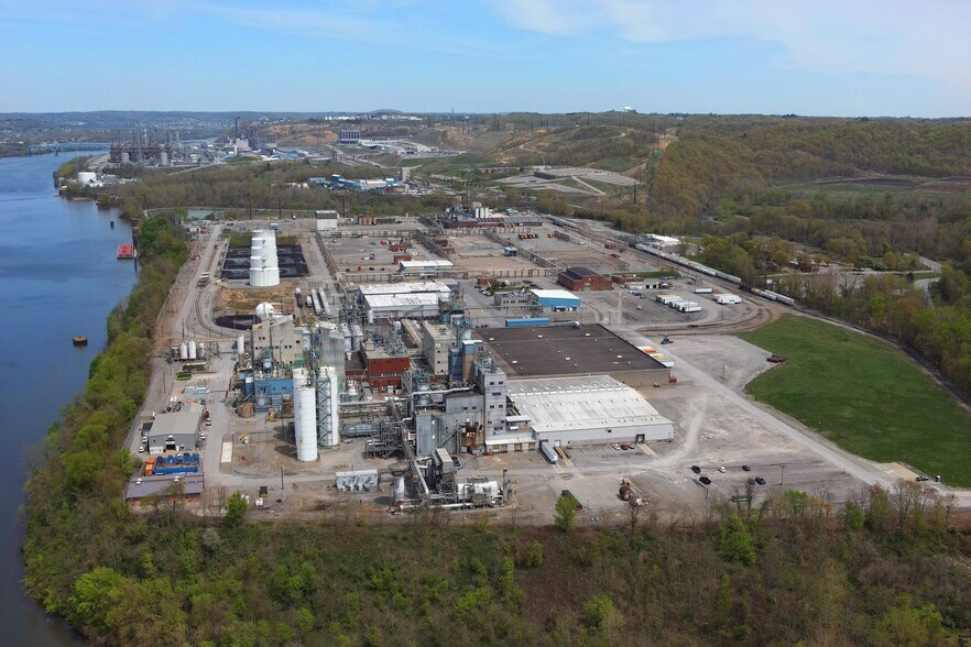 400 Frankfort Rd, Monaca, PA for sale - Building Photo - Image 3 of 3