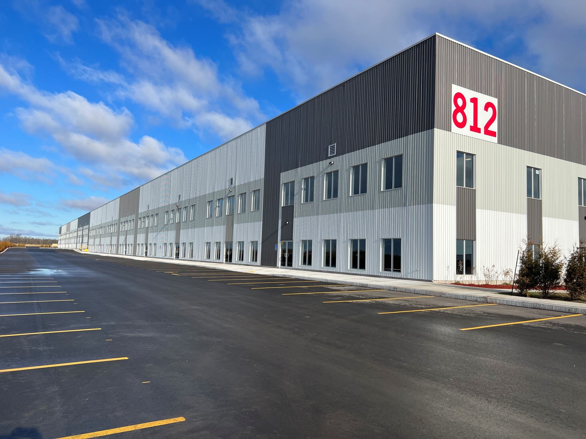 812 Burton Rd, Vars, ON à louer Photo du bâtiment- Image 1 de 11