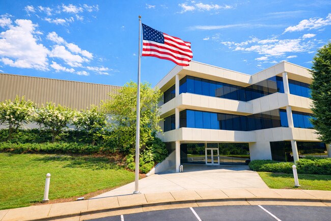 Plus de détails pour 3440 Industrial Dr, Durham, NC - Industriel à louer
