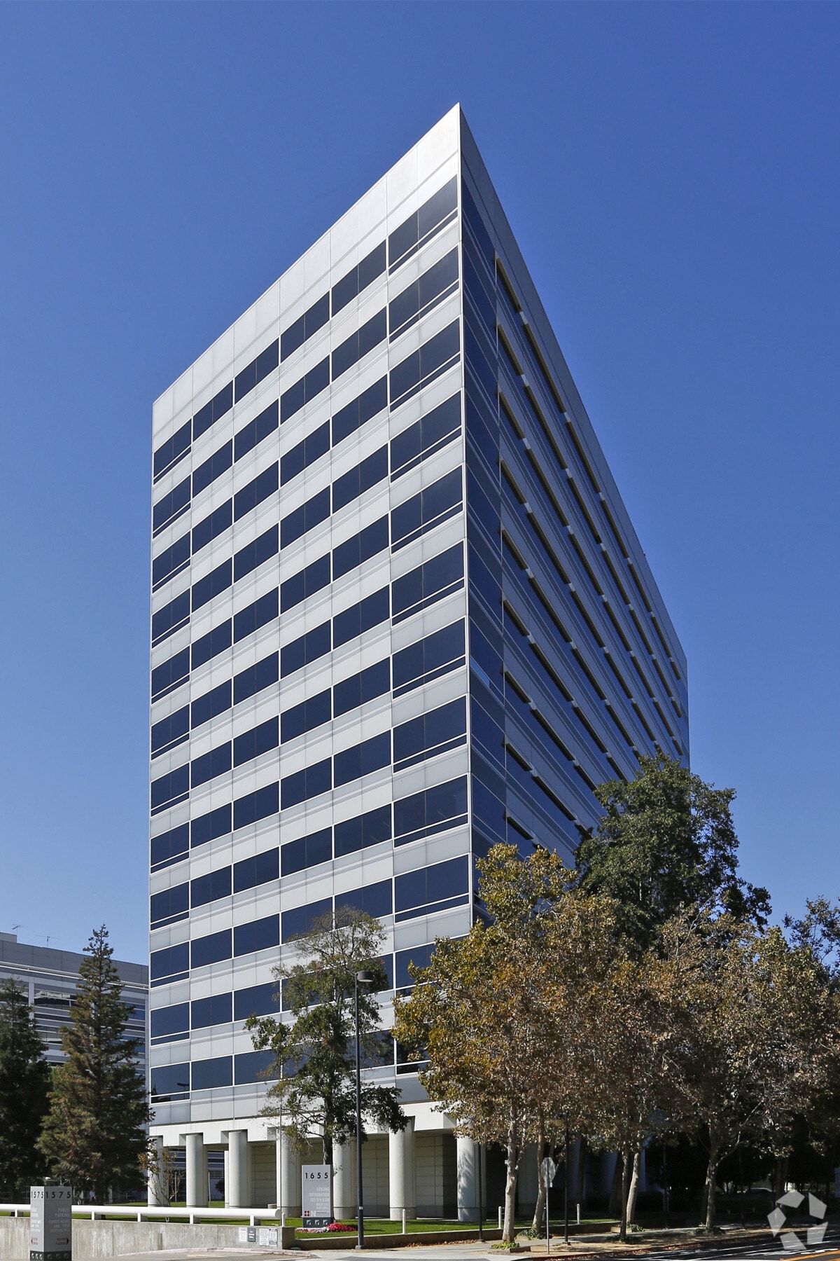 1655 Grant St, Concord, CA à louer Photo du bâtiment- Image 1 de 5