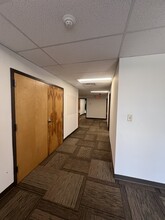 9050 Executive Park Dr, Knoxville, TN for lease Interior Photo- Image 1 of 1
