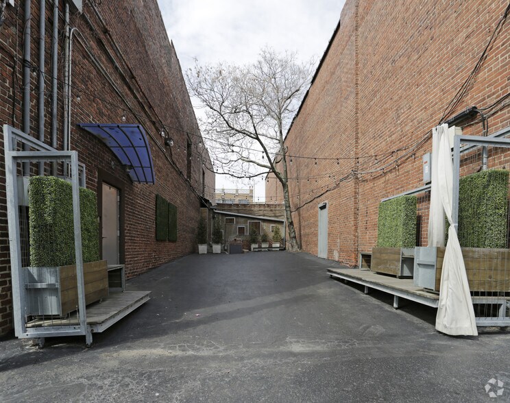 1521 Grand Blvd, Kansas City, MO à louer - Photo du bâtiment - Image 2 de 3