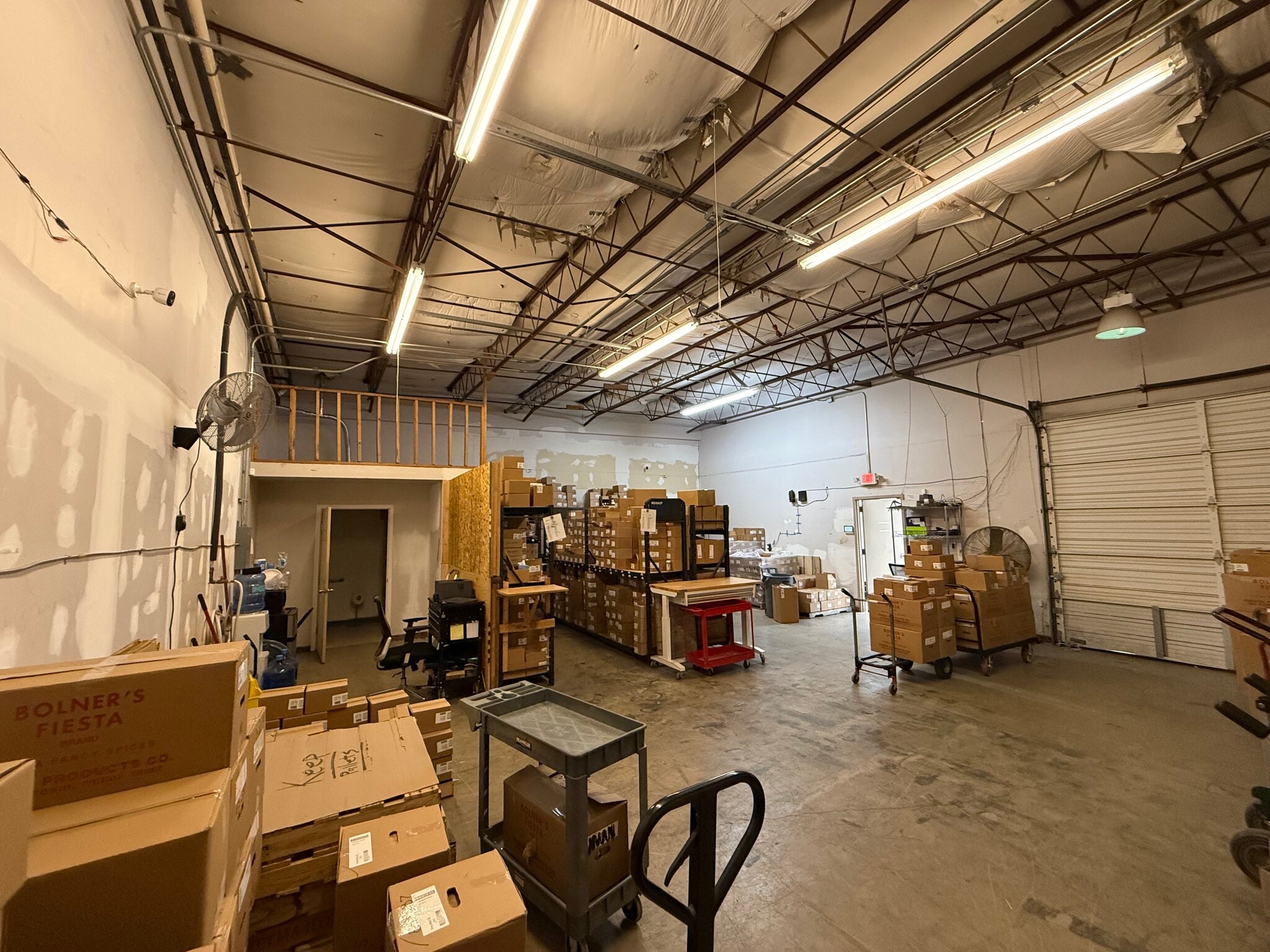 6737 Poss Rd, San Antonio, TX for lease Interior Photo- Image 1 of 3