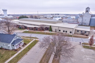 Plus de détails pour 309 South St, Pella, IA - Industriel à vendre