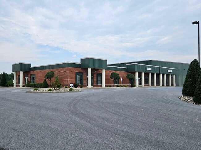 More details for 51 Developac Rd, Dubois, PA - Office for Lease