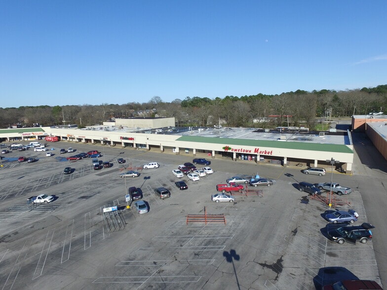 1820 6th Ave SE, Decatur, AL for lease - Building Photo - Image 1 of 6