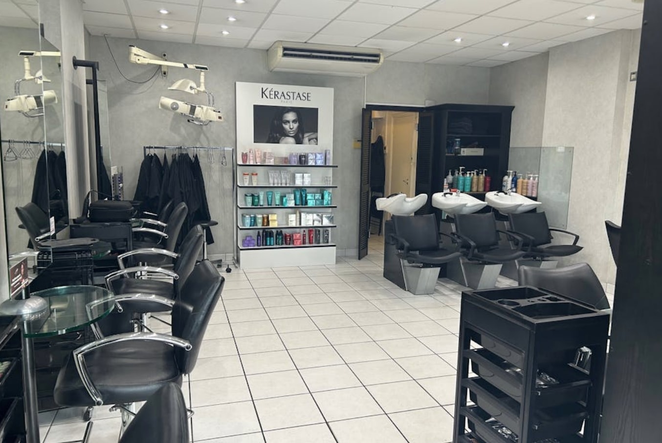 53-79 Chobham Rd, Sunninghill à louer Photo intérieure- Image 1 de 3