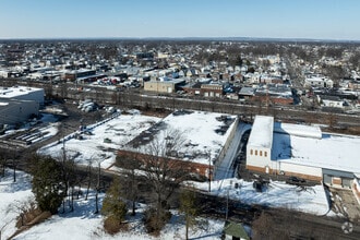 701 E Linden Ave, Linden, NJ - Aerial  map view
