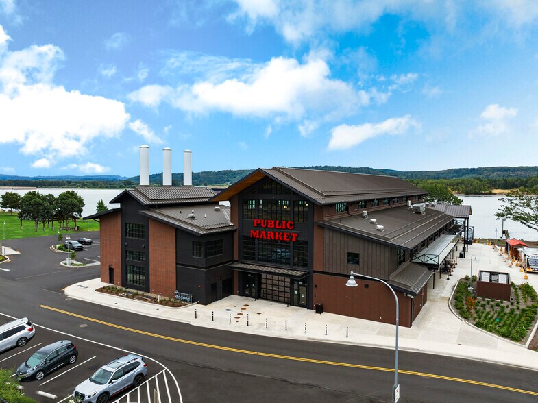 254 Hendrickson Dr, Kalama, WA à louer - Photo du bâtiment - Image 3 de 18