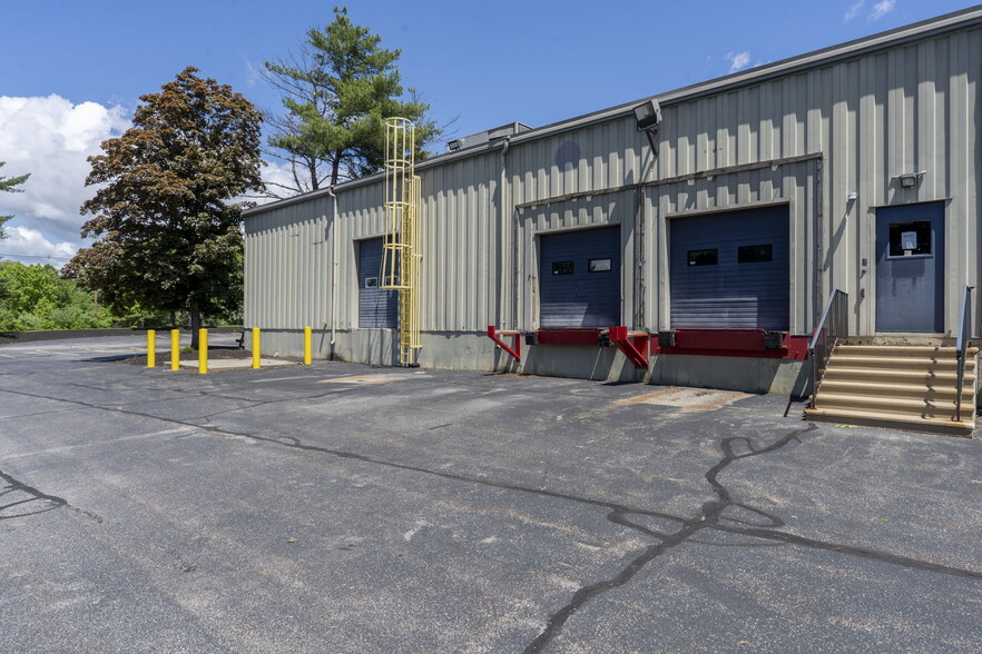 645 Harvey Rd, Manchester, NH for lease - Building Photo - Image 2 of 32