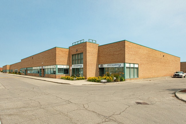 More details for 2400 Lucknow Dr, Mississauga, ON - Flex for Lease