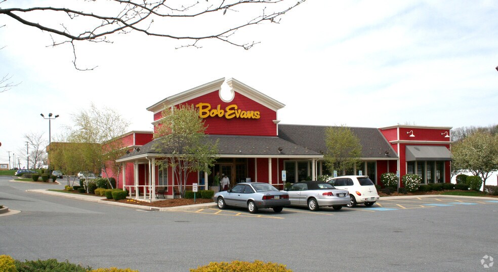 3000 Hempland Rd, Lancaster, PA à louer - Photo du bâtiment - Image 1 de 4