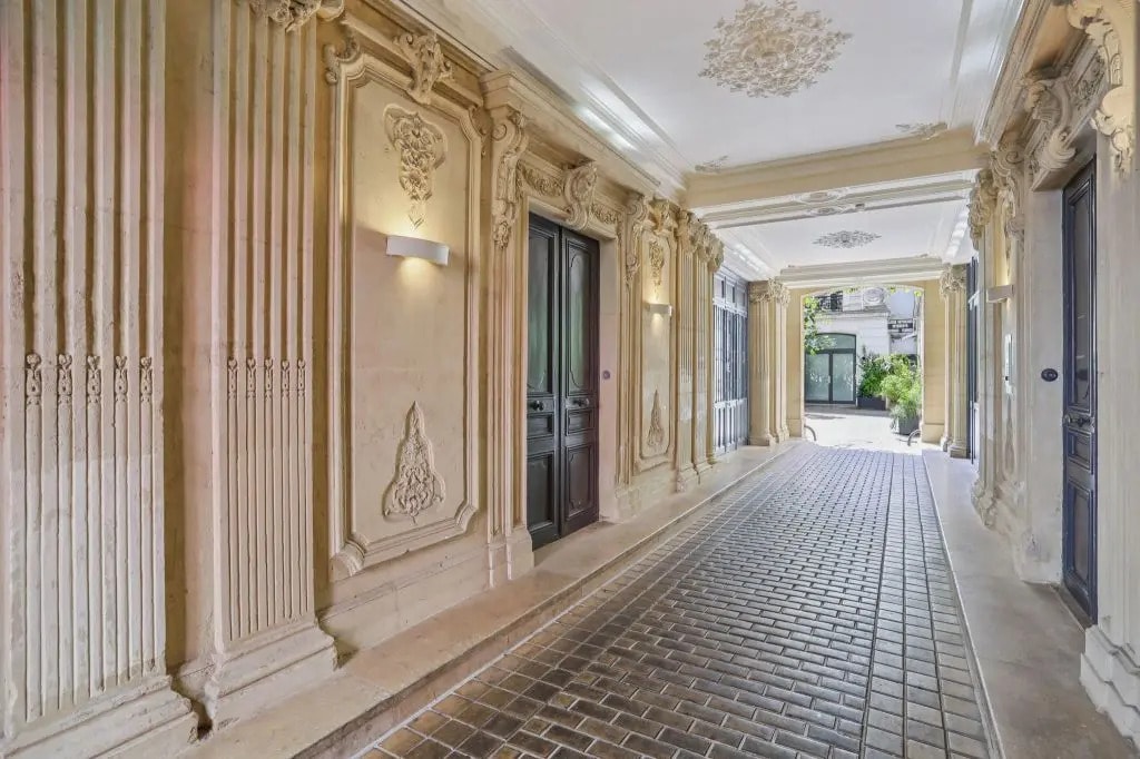 63 Rue De Ponthieu, Paris for lease Building Photo- Image 1 of 13