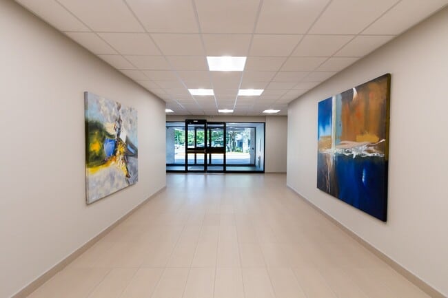 Plus de détails pour 2733 Lancaster Rd, Ottawa, ON - Bureau, Bureau/Médical à louer