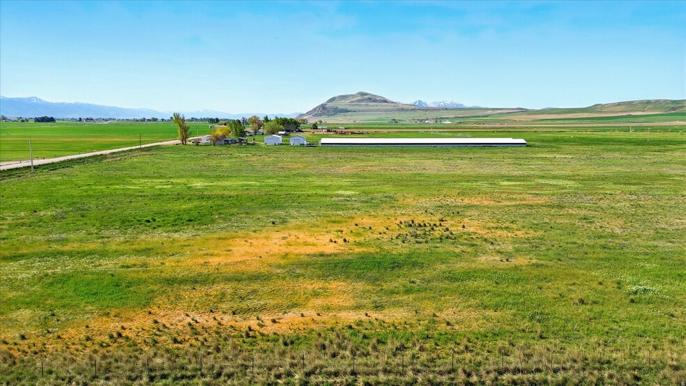 4860 12200 N, Cornish, UT for sale - Building Photo - Image 3 of 8