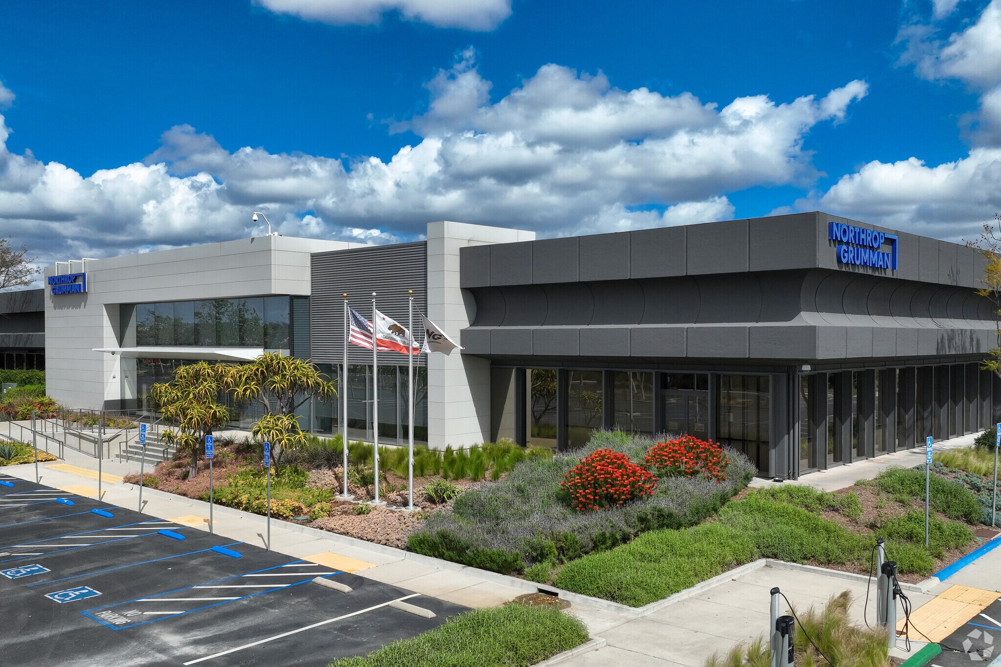 16550 W Bernardo Dr, San Diego, CA for lease Primary Photo- Image 1 of 7